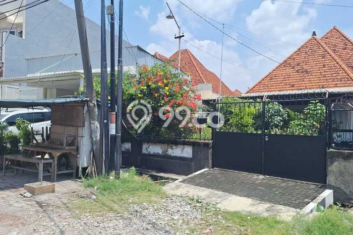 Hunian Eksklusif Siap Huni LT 601m2 di Wonokromo, Surabaya Hunian Eksklusif Siap Huni LT 601m2 di Wonokromo, Surabaya