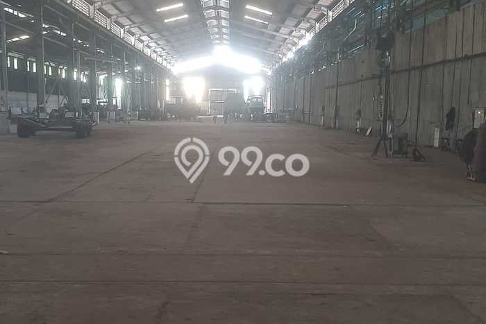 Disewakan Gudang di Kawasan Ramai Bekasi Luas 2160m2 Disewakan Gudang di Kawasan Ramai Bekasi Luas 2160m2