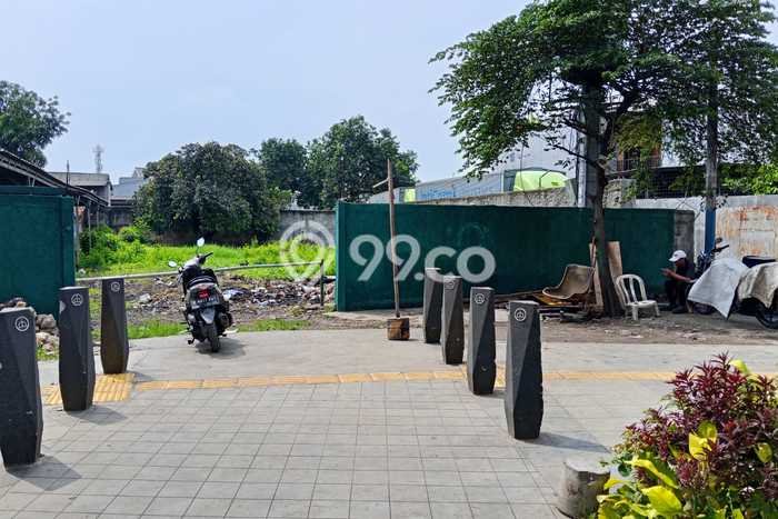 Jarang Ada! Tanah di Cakung Punya Luas 818m2 SHM Jarang Ada! Tanah di Cakung Punya Luas 818m2 SHM