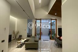 Jual Rumah Luas Elegan Dengan View Eksklusif di Taman Holis Indah, Bandung Jual Rumah Luas Elegan Dengan View Eksklusif di Taman Holis Indah, Bandung