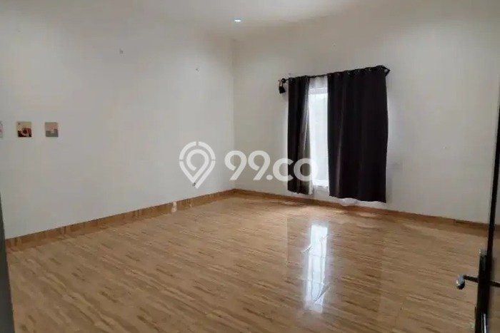 For Sale Hunian Rumah Nyaman 5 KT di Bojong Indah, Jakarta Barat For Sale Hunian Rumah Nyaman 5 KT di Bojong Indah, Jakarta Barat