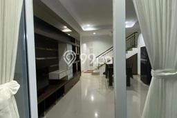 Rumah Disewakan Jakarta Barat LT 135m2 LB 180m2 Area Kemanggisan Rumah Disewakan Jakarta Barat LT 135m2 LB 180m2 Area Kemanggisan