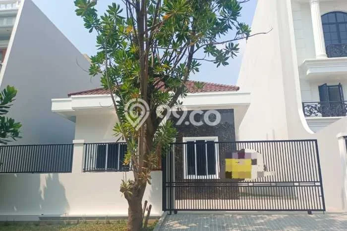 Rumah Sewa Jakarta Utara LT 560m2 LB 215m2 Area Pantai Indah Kapuk Rumah Sewa Jakarta Utara LT 560m2 LB 215m2 Area Pantai Indah Kapuk