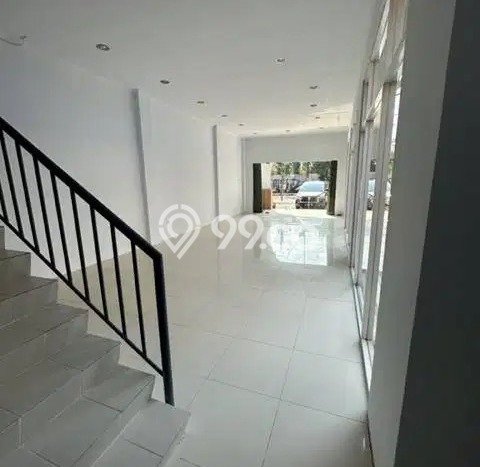 Ruko untuk disewa di Karang Tengah punya LT 82m2 & LB 248m2 harga sewa kompetitif Ruko untuk disewa di Karang Tengah punya LT 82m2 & LB 248m2 harga sewa kompetitif