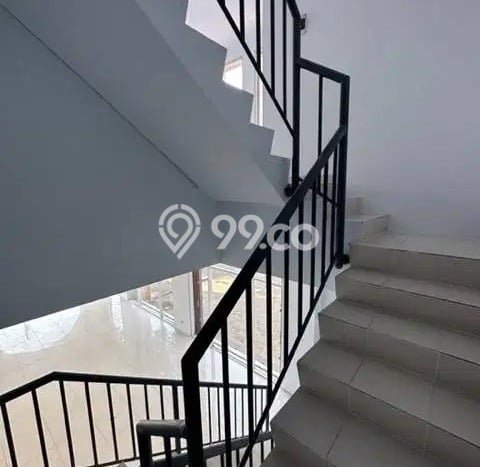 Ruko untuk disewa di Karang Tengah punya LT 82m2 & LB 248m2 harga sewa kompetitif Ruko untuk disewa di Karang Tengah punya LT 82m2 & LB 248m2 harga sewa kompetitif