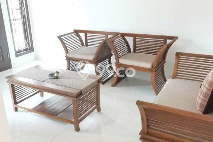 SPECIAL PRICE! Rumah Asri lokasi , LT 300m2m² Bangunan 600m2m² SPECIAL PRICE! Rumah Asri lokasi , LT 300m2m² Bangunan 600m2m²