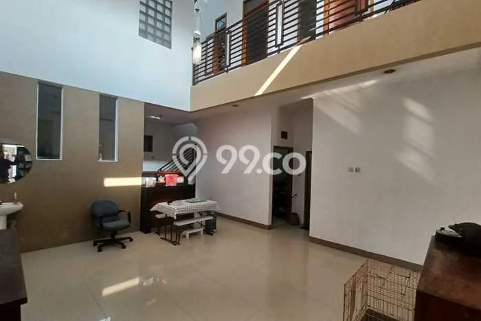 Rumah Nyaman area Batununggal, Bandung, LT 112m2m² LB 140m2m² Rumah Nyaman area Batununggal, Bandung, LT 112m2m² LB 140m2m²