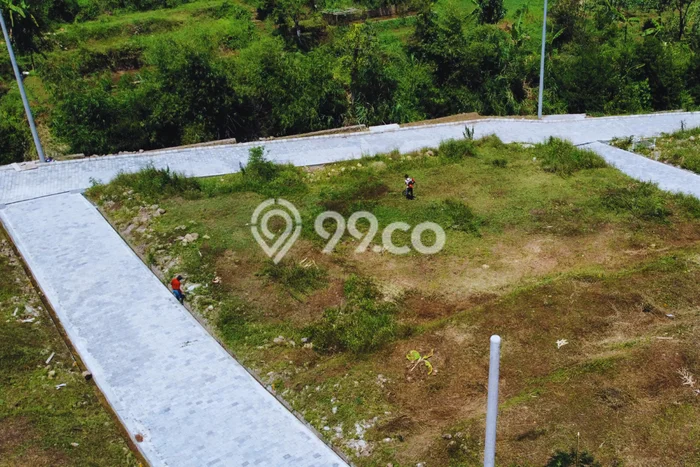 Tanah Kosong Dijual di Sumedang dengan Area 105m2 Tanah Kosong Dijual di Sumedang dengan Area 105m2