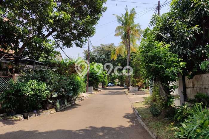 For Sale! Luxury House LT 342m2 Desain Elegan di Fatmawati For Sale! Luxury House LT 342m2 Desain Elegan di Fatmawati