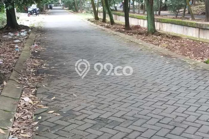 Dijual Rumah Kost di Cirendeu, Jakarta Selatan, 20 KT, 22 KM, Bangunan 500m2 Dijual Rumah Kost di Cirendeu, Jakarta Selatan, 20 KT, 22 KM, Bangunan 500m2