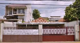 DIJUAL CEPAT! Rumah Nyaman area Matraman, Jakarta Timur, LT 320m² Bangunan 150m² Bisa Nego! DIJUAL CEPAT! Rumah Nyaman area Matraman, Jakarta Timur, LT 320m² Bangunan 150m² Bisa Nego!