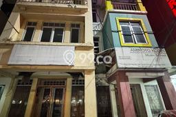 Area Ramai! Ruko Dijual di Tangerang untuk Bisnis Luas Bangunan 293m2 Area Ramai! Ruko Dijual di Tangerang untuk Bisnis Luas Bangunan 293m2