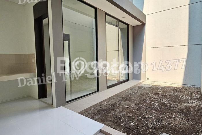 Rumah sewa siap pakai 3 Kamar Tidur di Citraland, Surabaya Rumah sewa siap pakai 3 Kamar Tidur di Citraland, Surabaya