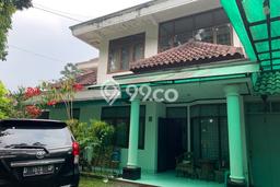 Jual Rumah Mewah Megah Dengan View Eksklusif di Supratman, Bandung Jual Rumah Mewah Megah Dengan View Eksklusif di Supratman, Bandung