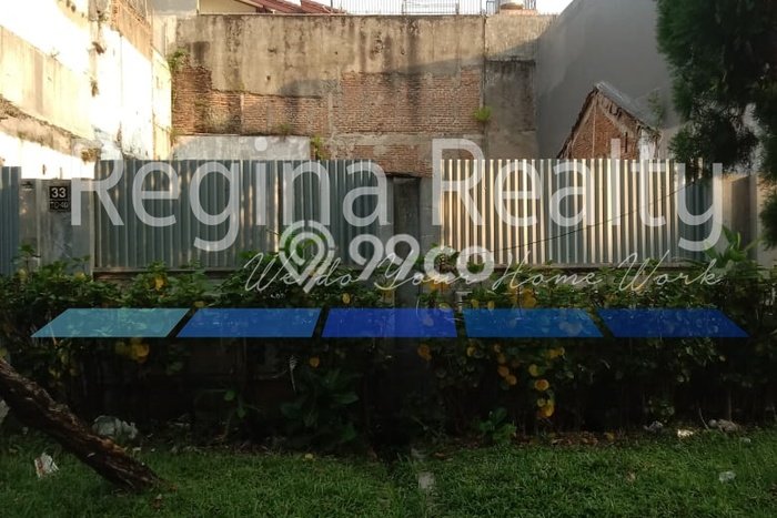Tanah Dijual Lokasi Strategis di Jakarta Selatan dengan Luas 240m2 Tanah Dijual Lokasi Strategis di Jakarta Selatan dengan Luas 240m2