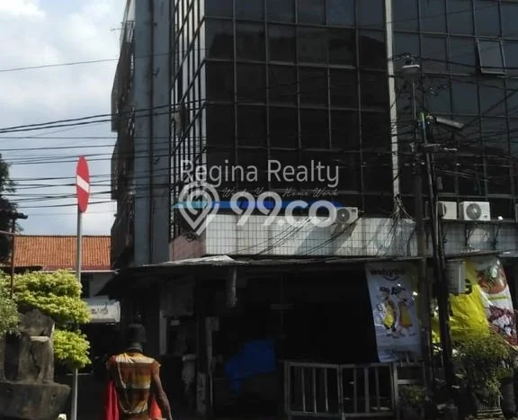 Unit Ruko Dijual di Jakarta Pusat LT 75m2 & LB 200m2 Unit Ruko Dijual di Jakarta Pusat LT 75m2 & LB 200m2