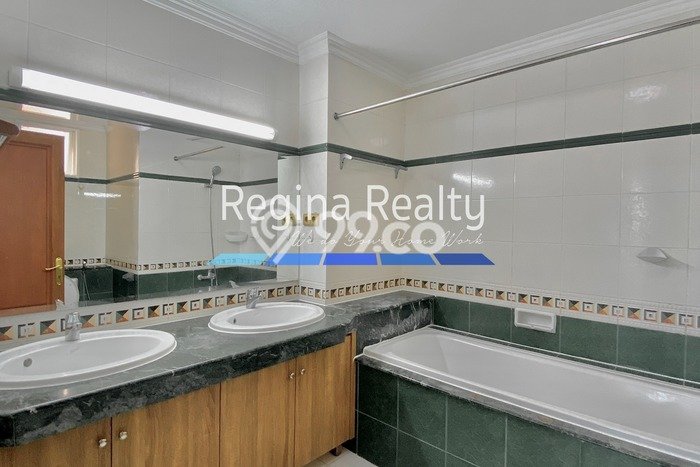 Sewa Apartemen Terjangkau 4 KT di Pondok Indah Jakarta Selatan Sewa Apartemen Terjangkau 4 KT di Pondok Indah Jakarta Selatan