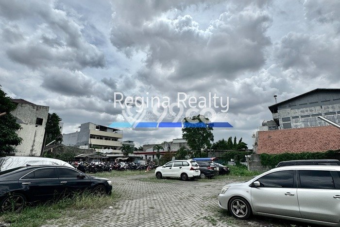 Untuk Dijual Tanah 5781m2 di Mampang, Jakarta Selatan Untuk Dijual Tanah 5781m2 di Mampang, Jakarta Selatan