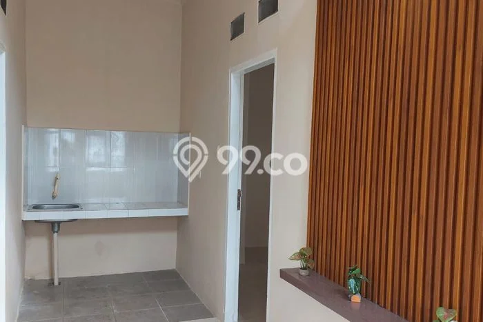 Rumah Luas Asri 2 KT Siap Huni di Cijantung Jakarta Timur Rumah Luas Asri 2 KT Siap Huni di Cijantung Jakarta Timur
