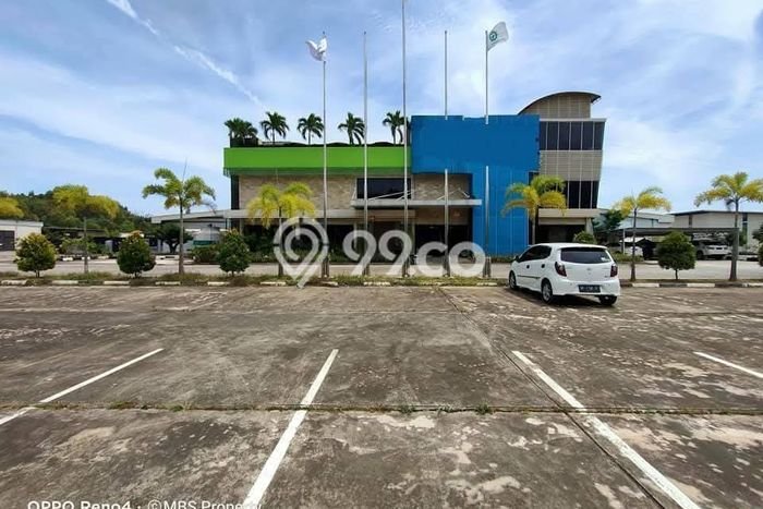 Unit Gudang Dijual di Nongsa Batam 23000m2 Unit Gudang Dijual di Nongsa Batam 23000m2