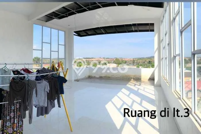 RUMAH CANTIQ 3LANTAI DI GRIYA KDA BANDARA, LOKASI DEKAT BANDARA HANG NADIM BATAM RUMAH CANTIQ 3LANTAI DI GRIYA KDA BANDARA, LOKASI DEKAT BANDARA HANG NADIM BATAM