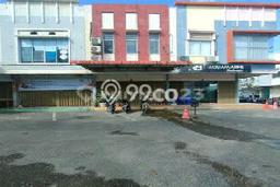 Area Ramai! Ruko Dijual di Batam Kota untuk Bisnis Luas Bangunan 160m2 Area Ramai! Ruko Dijual di Batam Kota untuk Bisnis Luas Bangunan 160m2