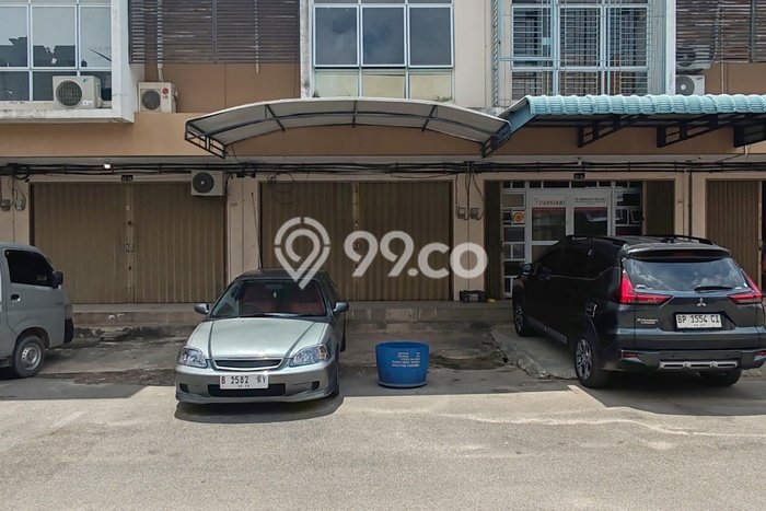 KEUNTUNGAN BERLIPAT! Ruko Kawasan Batam Kota, Luas 81m², Pusat Komersial KEUNTUNGAN BERLIPAT! Ruko Kawasan Batam Kota, Luas 81m², Pusat Komersial