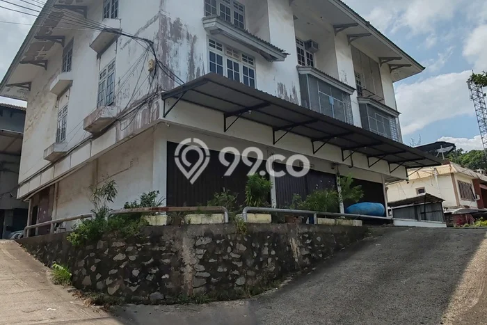 Unit Ruko Dijual di Batam LT 306m2 & LB 750m2 Unit Ruko Dijual di Batam LT 306m2 & LB 750m2