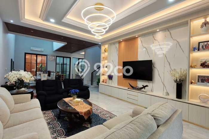 Siap Huni Rumah Mewah 4 Kamar di Batam Kota Dekat ke Mana Pun Siap Huni Rumah Mewah 4 Kamar di Batam Kota Dekat ke Mana Pun