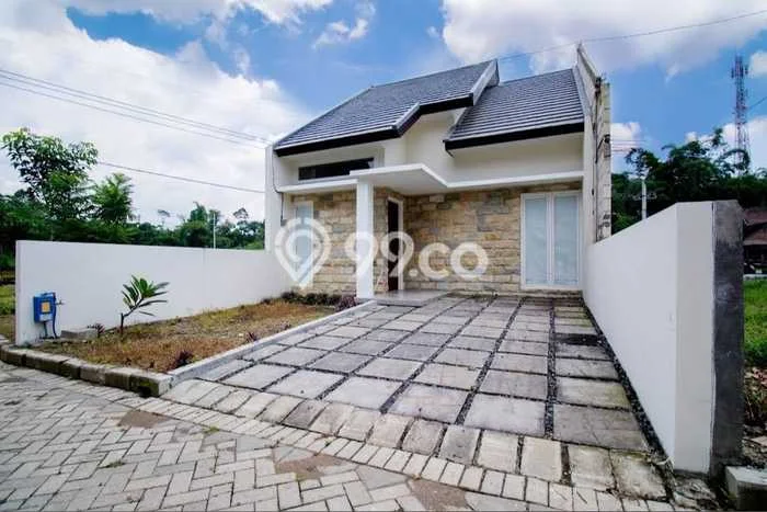 Rumah di Mulyorejo, Luas 64m2m², Bangunan 40m2m² Rumah di Mulyorejo, Luas 64m2m², Bangunan 40m2m²
