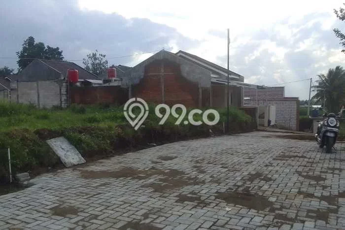 Dijual Murah Rumah dengan Luas Tanah 60m2m² dan Luas Bangunan 32m2m² di Area Tumpang, Malang Dijual Murah Rumah dengan Luas Tanah 60m2m² dan Luas Bangunan 32m2m² di Area Tumpang, Malang