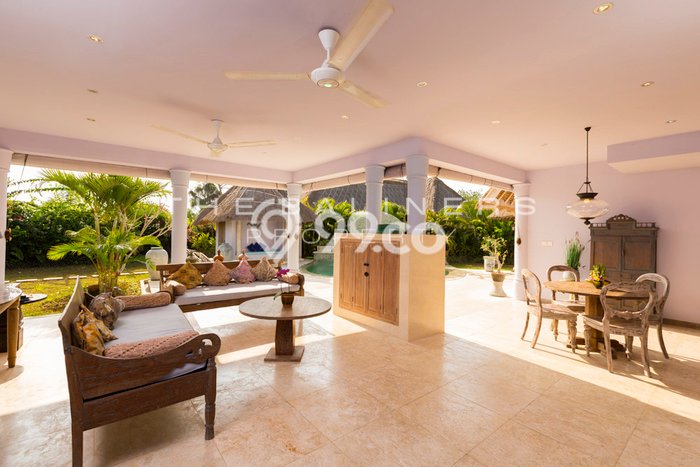Rumah Luxury Modern Tanpa Renovasi di Pererenan Badung Rumah Luxury Modern Tanpa Renovasi di Pererenan Badung