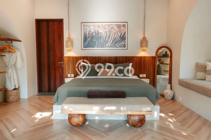 Dijual Hotel Area Komersial Kawasan , Luas 1221m2m², Jalan Utama Dijual Hotel Area Komersial Kawasan , Luas 1221m2m², Jalan Utama