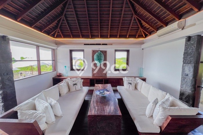 FOR SALE! Vila Kawasan , Luas 1000m2m², Posisi Strategis FOR SALE! Vila Kawasan , Luas 1000m2m², Posisi Strategis