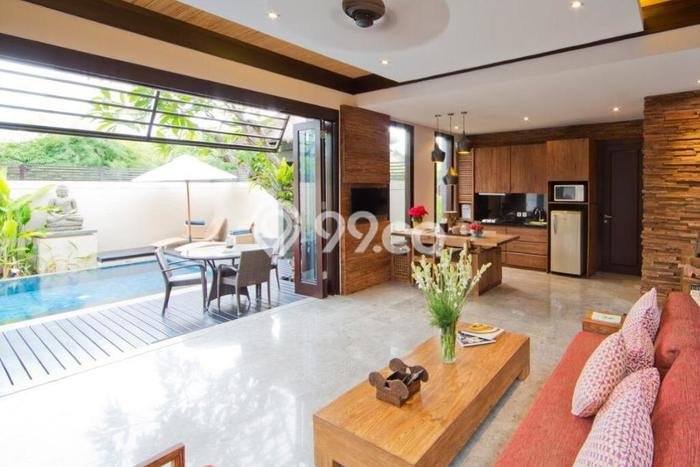 For Sale! Luxury House LT 300m2 Desain Modern di Seminyak For Sale! Luxury House LT 300m2 Desain Modern di Seminyak