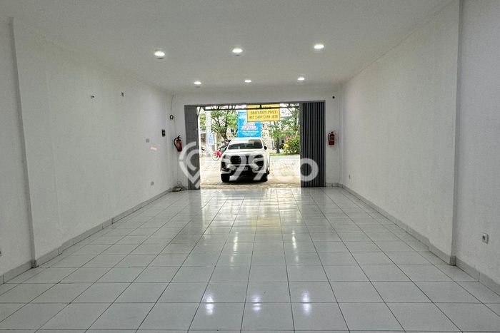 Ruko Strategis di , Luas 135m2m², Area Komersial, Akses Tangerang, Tangerang Ruko Strategis di , Luas 135m2m², Area Komersial, Akses Tangerang, Tangerang