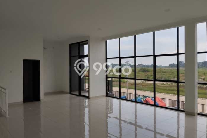 Gudang Usaha Dijual di Karawaci Tangerang LT 2208m2 & LB 1896m2 Gudang Usaha Dijual di Karawaci Tangerang LT 2208m2 & LB 1896m2