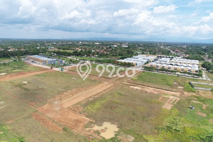 Area Ramai! Gudang Dijual di Cisoka untuk Bisnis Luas Bangunan 313m2 Area Ramai! Gudang Dijual di Cisoka untuk Bisnis Luas Bangunan 313m2