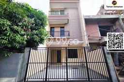Rumah Strategis Modern Lb 200m2 di Kembangan, Jakarta Barat Rumah Strategis Modern Lb 200m2 di Kembangan, Jakarta Barat