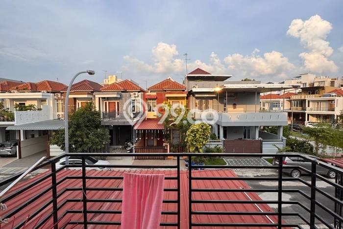 Dijual Hunian Rumah Terawat 4 Kamar di Batam Centre, Batam Dijual Hunian Rumah Terawat 4 Kamar di Batam Centre, Batam