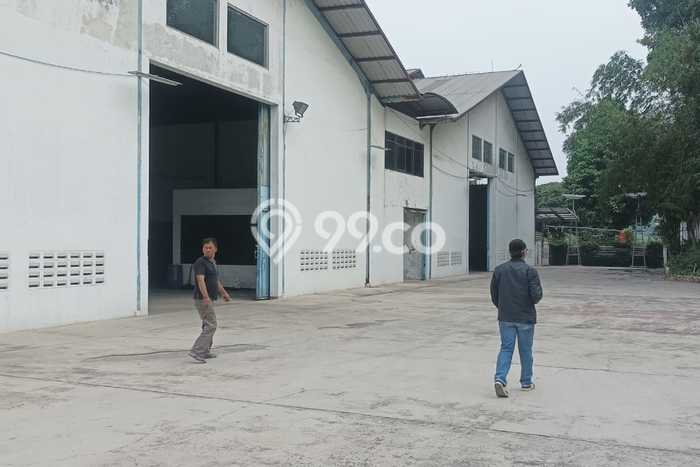 Unit Gudang Dijual di Bandung LT 9870m2 & LB 3500m2 Unit Gudang Dijual di Bandung LT 9870m2 & LB 3500m2