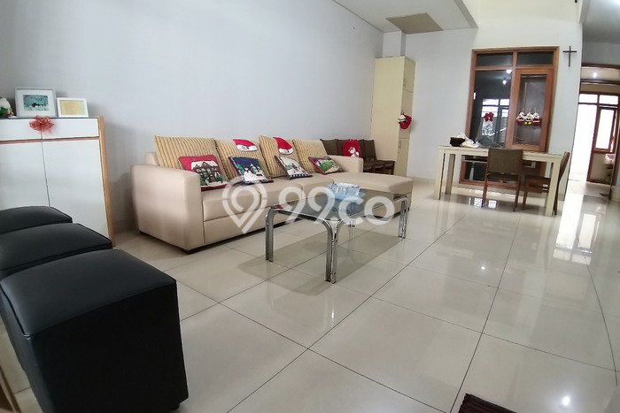 Jual Rumah Eksklusif 4 KT di Bandung Kota, Bandung Jual Rumah Eksklusif 4 KT di Bandung Kota, Bandung