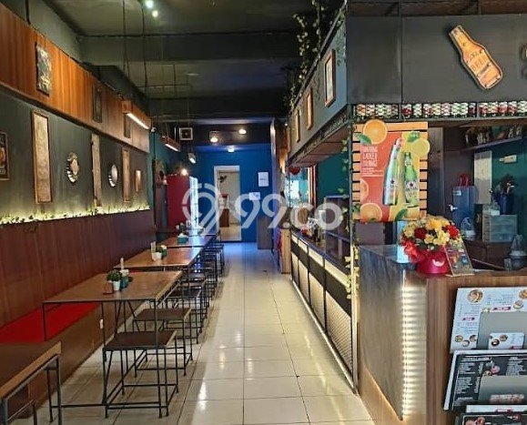 Unit Ruko Dijual di Astanaanyar Bandung Luas Tanah 216m2, Luas Bangunan 600m2 Unit Ruko Dijual di Astanaanyar Bandung Luas Tanah 216m2, Luas Bangunan 600m2