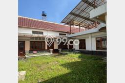 Sewa Rumah Strategis LT 1100m2 / LB 600m2 di Bandung Kota, Bandung Sewa Rumah Strategis LT 1100m2 / LB 600m2 di Bandung Kota, Bandung