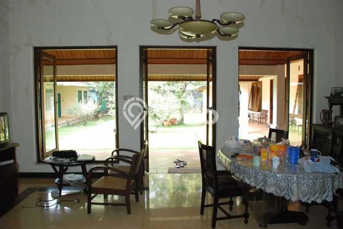 Jual Rumah Luas Elegan Dengan View Eksklusif di Sayap Dago, Bandung Jual Rumah Luas Elegan Dengan View Eksklusif di Sayap Dago, Bandung