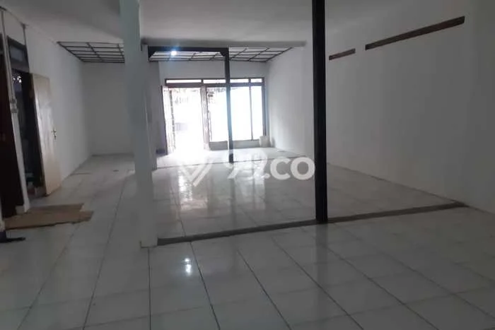 Rumah Cantik Siap Pakai Di Andir Luas 550m2 Aman Rumah Cantik Siap Pakai Di Andir Luas 550m2 Aman