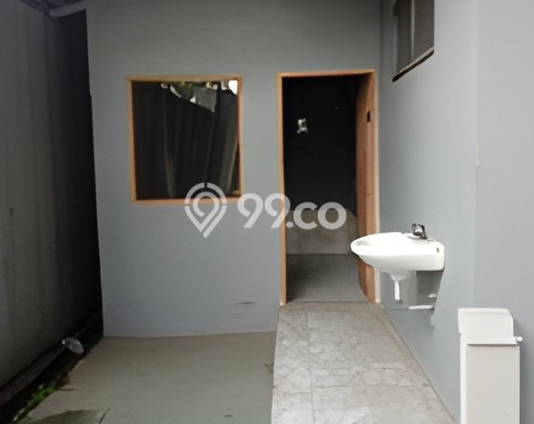 Area Ramai! Gudang Dijual di Katapang untuk Bisnis Luas Bangunan 1800m2 Area Ramai! Gudang Dijual di Katapang untuk Bisnis Luas Bangunan 1800m2