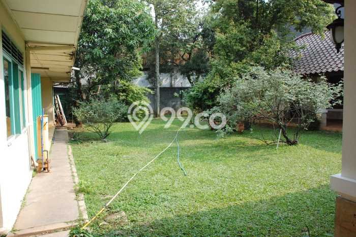 Ready to Use! Luxury House LT 1089m2 Desain Elegan di Dago Ready to Use! Luxury House LT 1089m2 Desain Elegan di Dago