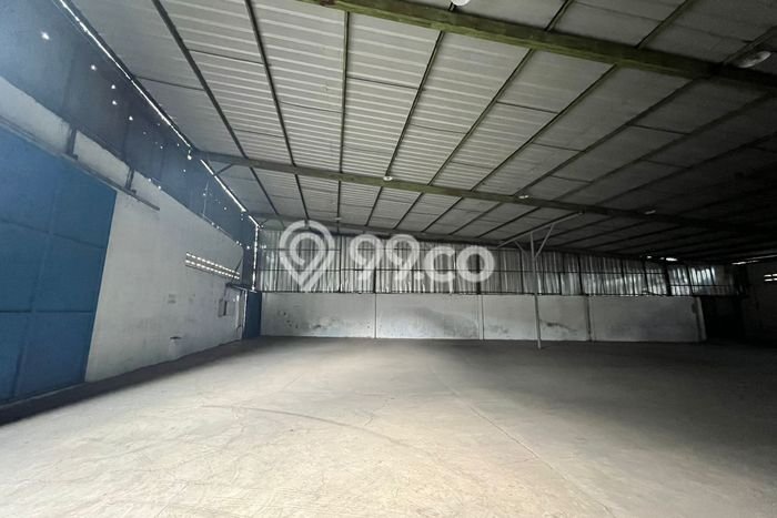 For Rent Gudang di Moch Toha, Luas 484m², Area Bisnis For Rent Gudang di Moch Toha, Luas 484m², Area Bisnis