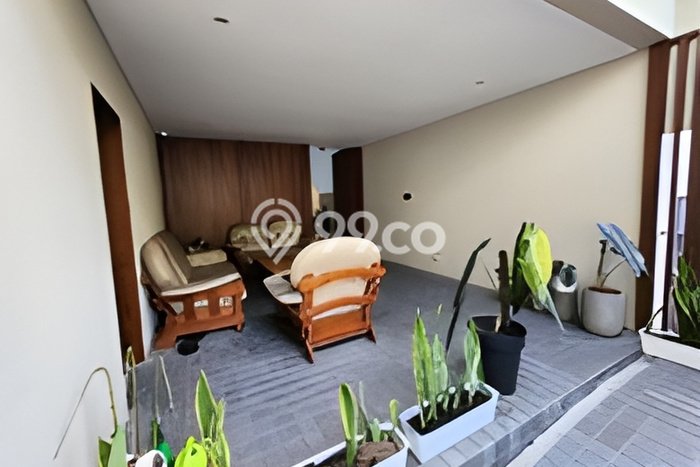 Ready to Use! Luxury House LT 512m2 Desain Modern di Ciumbuleuit Ready to Use! Luxury House LT 512m2 Desain Modern di Ciumbuleuit